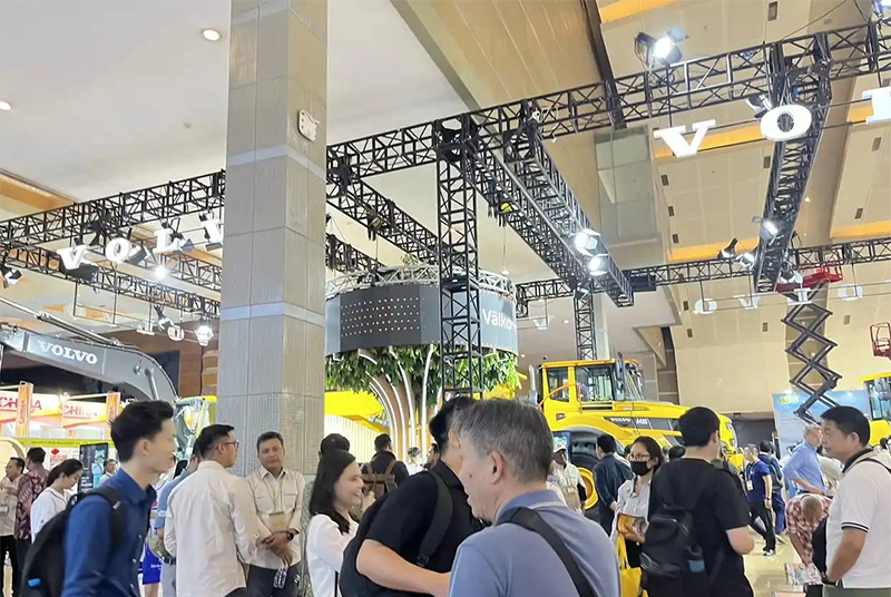 68b009ee55e26.jpg 印度尼西亚.jpg